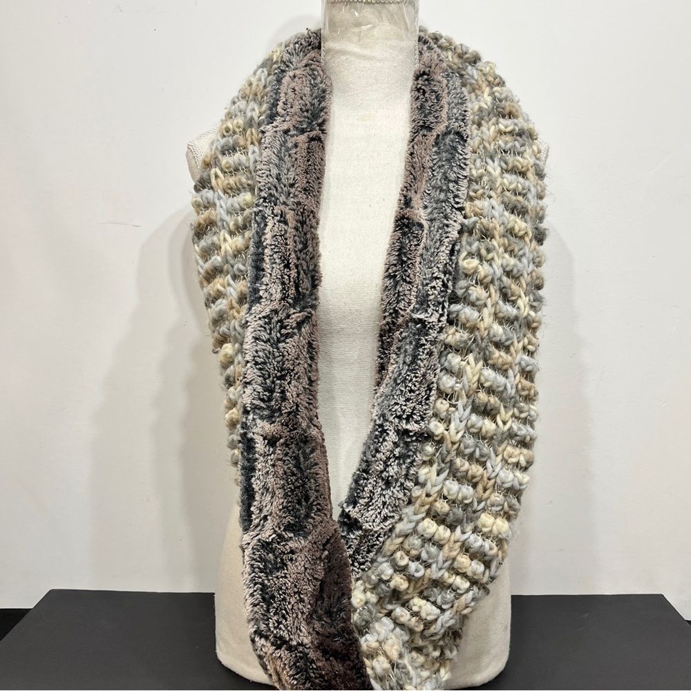 Collection Eighteen Cozy Soft Chunky Knit Infinity Scarf